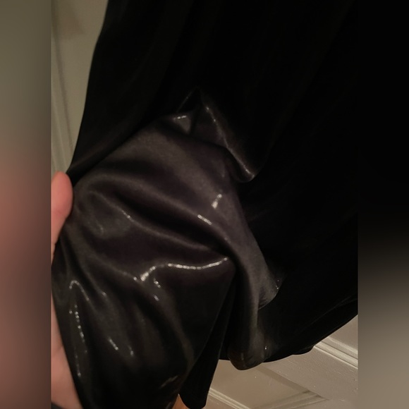 LA ROK top - Picture 4 of 5